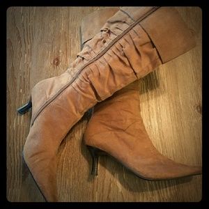 LAST CHANCE slouchy faux suede boots